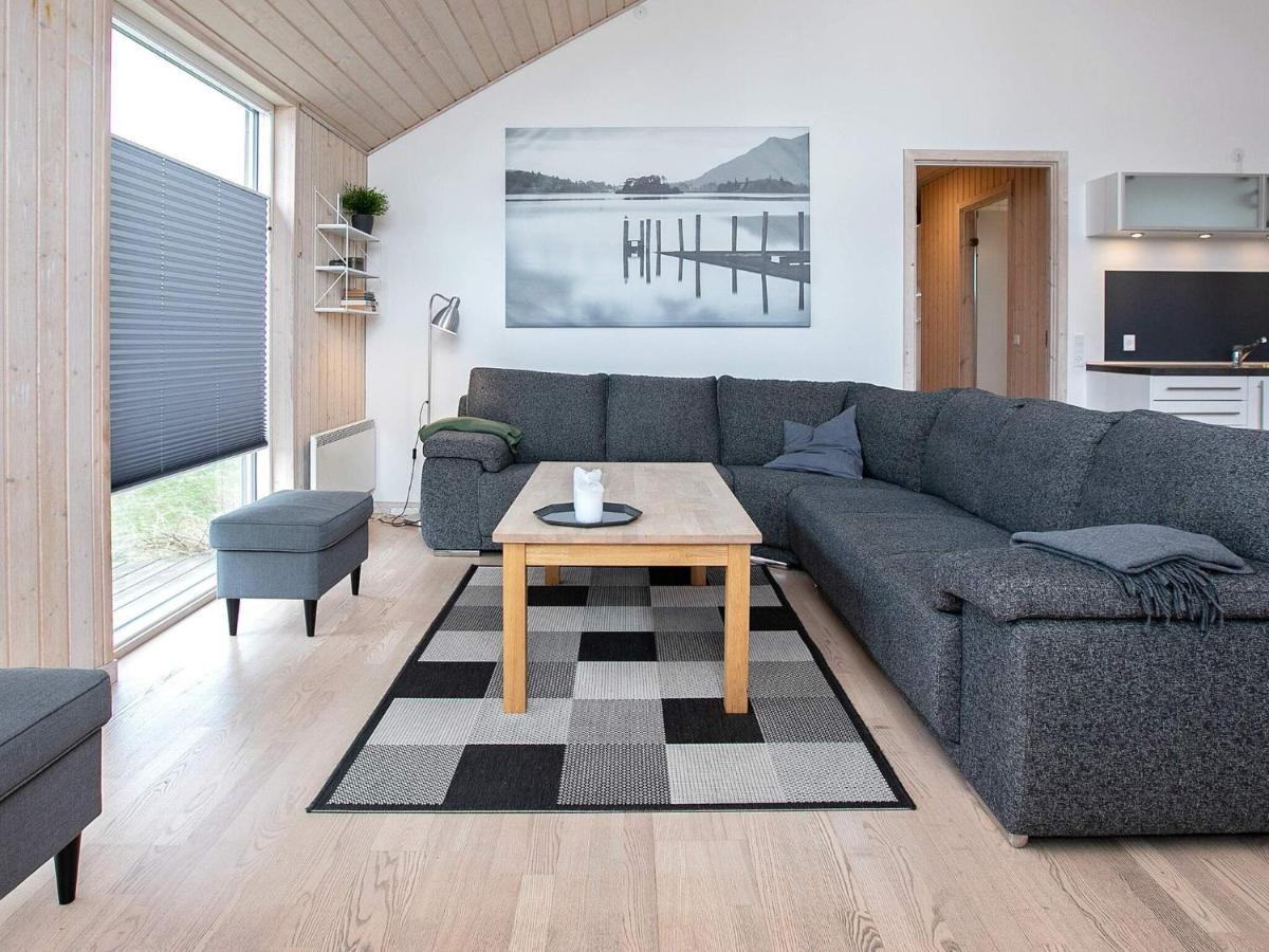 6 Person Holiday Home In V Ggerl Se Bøtø By Eksteriør billede